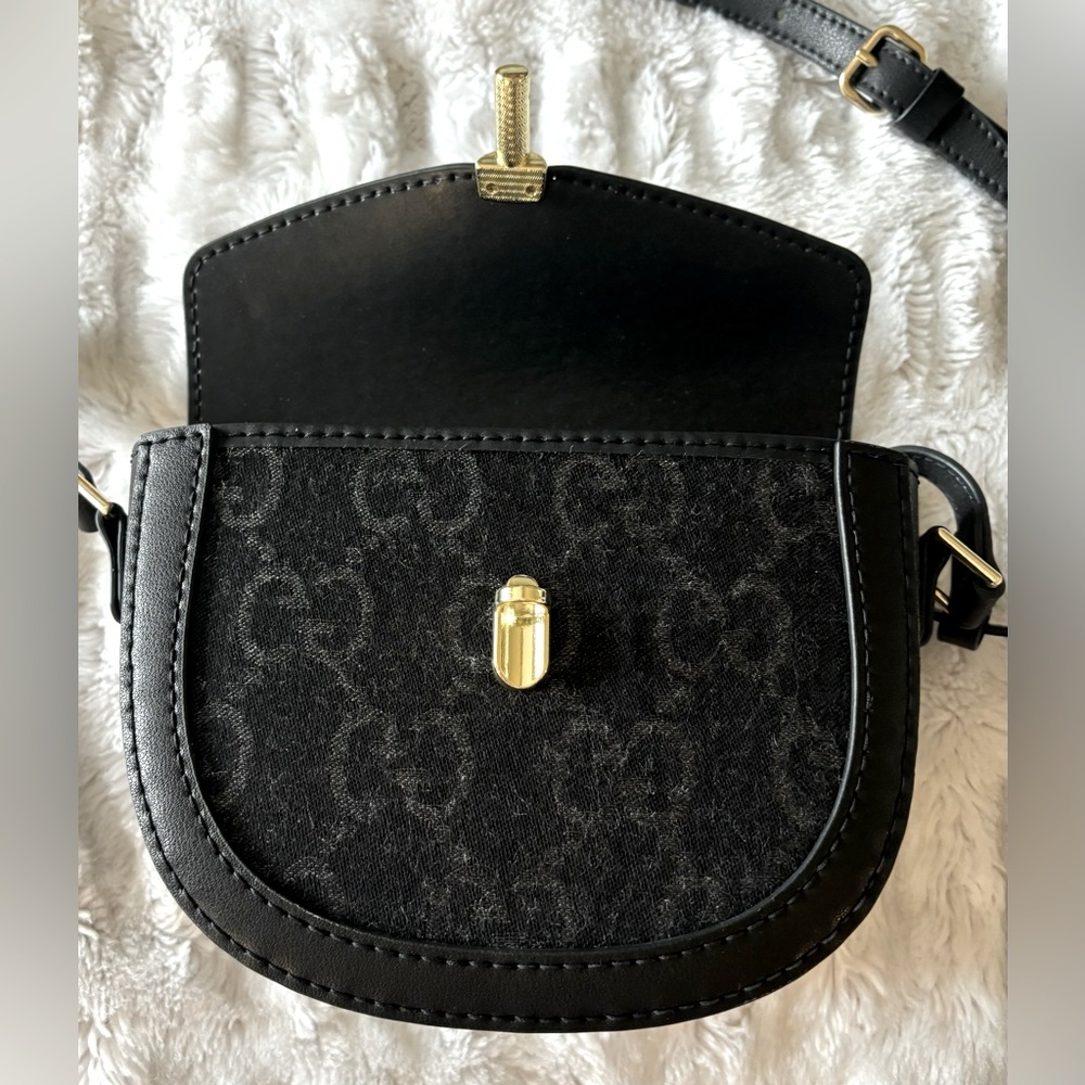 GG Hand Stitched Crossbody Bag Purse - Picture 5 of 11